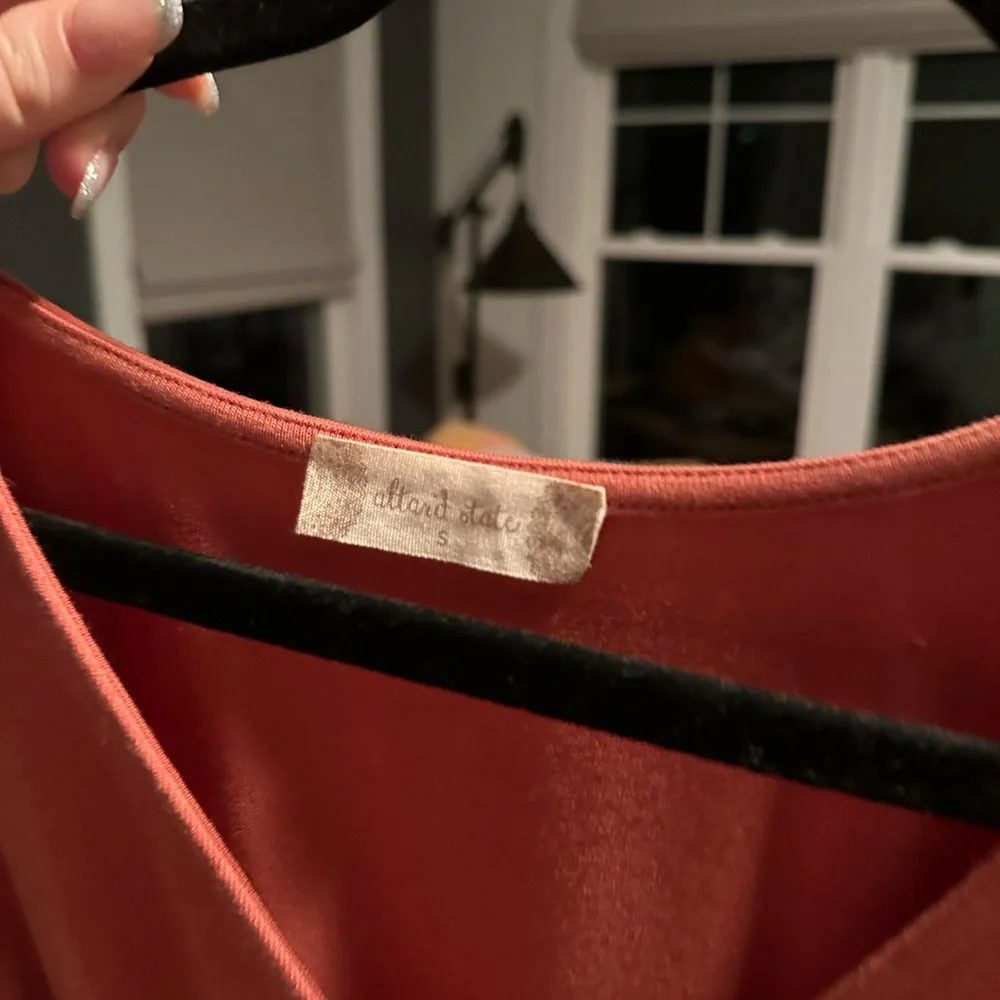 Altars state cropped sweater - Picture 2 of 2